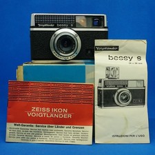 Macchina fotografica analogica