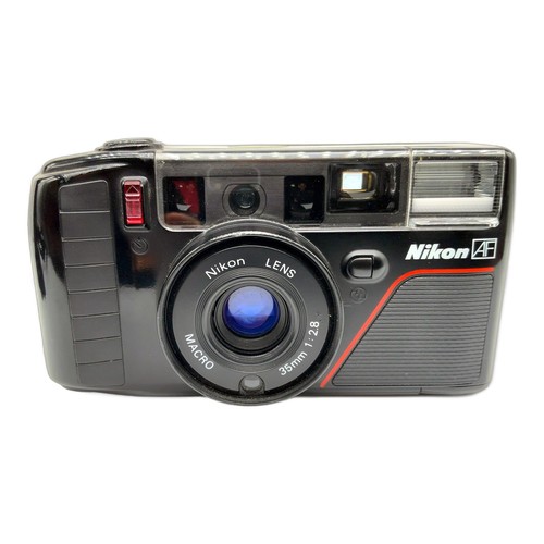 Nikon point shoot con - 3,